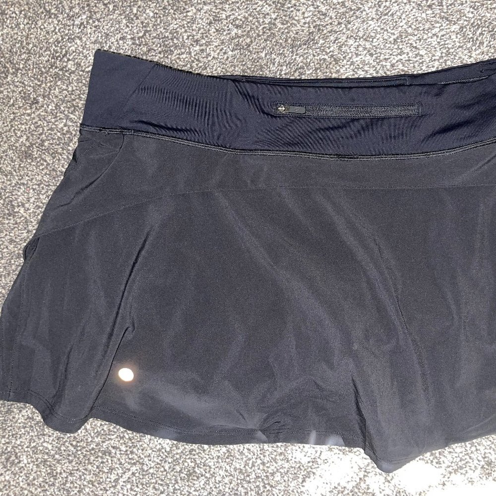 COPY - LULULEMON Play Off the Pleats Mid-Rise Skirt SIZE 14 NEVER WORN
